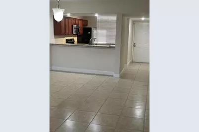 3526 Whitehall Drive #404, West Palm Beach, FL 33401 - Photo 7