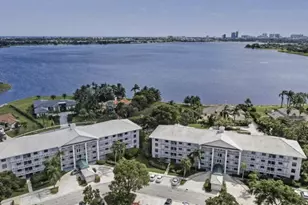 3526 Whitehall Dr, West Palm Beach, FL 33401 - Photo 1