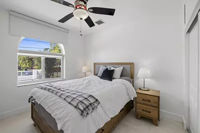 13621 SW 16th Street, Davie, FL 33325 - Photo 17