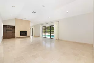 575 N Lake Wy, Palm Beach, FL 33480 - Photo 7