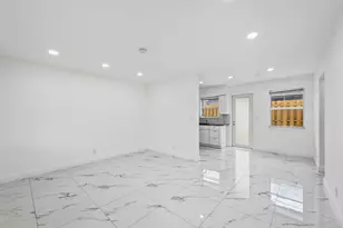 2308 NW 3rd Ave, Wilton Manors, FL 33311 - Photo 3