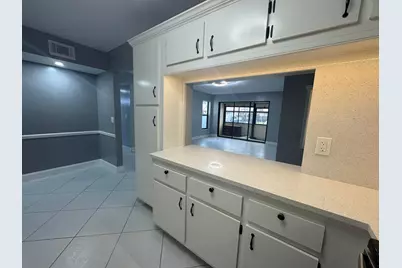 802 Sky Pine Way #D1, Greenacres, FL 33415 - Photo 17