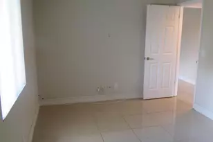 335 Pine Ridge Cir, Greenacres, FL 33463 - Photo 13