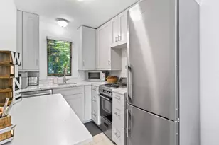 605 N Lakeside Dr, Lake Worth Beach, FL 33460 - Photo 13