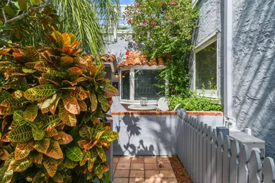 605 N Lakeside Drive, Lake Worth Beach, FL 33460 - Photo 1