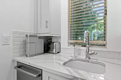 605 N Lakeside Drive #Unit 2, Lake Worth Beach, FL 33460 - Photo 17