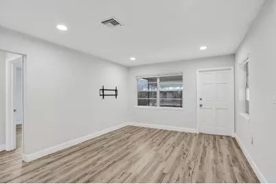 229 NE 26th Court, Pompano Beach, FL 33064 - Photo 5