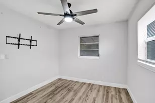 229 NE 26th Ct, Pompano Beach, FL 33064 - Photo 21