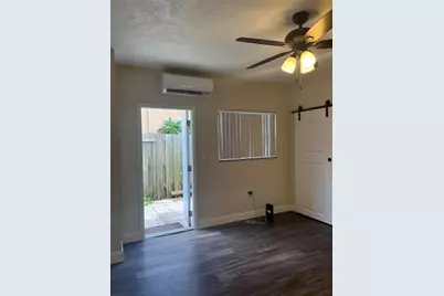 2721 N 72nd Terrace #Studio, Hollywood, FL 33024 - Photo 7