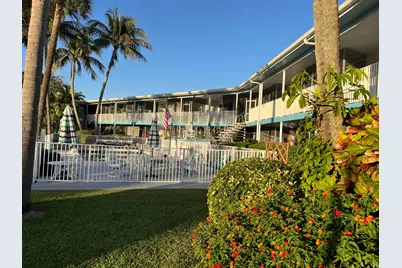 2748 NE 28th Avenue #2, Lighthouse Point, FL 33064 - Photo 27