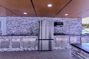 696 Arlington Dr, West Palm Beach, FL 33415 - Photo 43