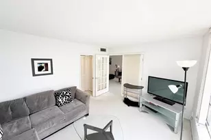 2681 S Course Dr, Pompano Beach, FL 33069 - Photo 25