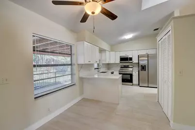 7011 San Sebastian Circle, Boca Raton, FL 33433 - Photo 17