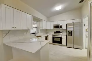 7011 San Sebastian Cir, Boca Raton, FL 33433 - Photo 19