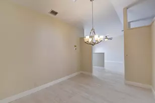 7011 San Sebastian Cir, Boca Raton, FL 33433 - Photo 7