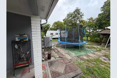 309 Davis Road, Palm Springs, FL 33461 - Photo 31