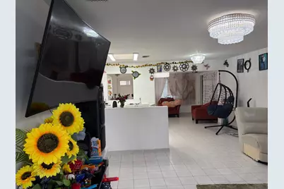 309 Davis Road, Palm Springs, FL 33461 - Photo 11