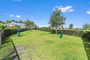 2343 Rollingwood Ct, Oakland Park, FL 33309 - Photo 39