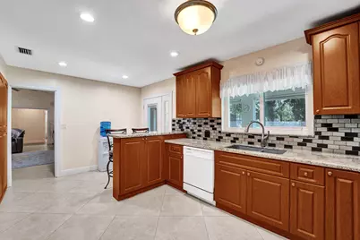 5181 SW 89th Terrace, Cooper City, FL 33328 - Photo 15