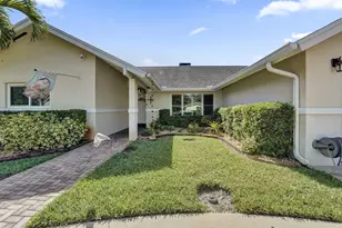 5181 SW 89th Terrace, Cooper City, FL 33328 - Photo 3