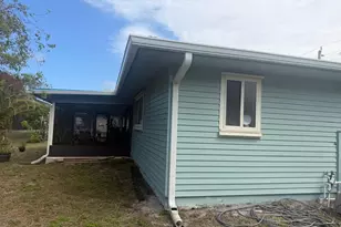 441 SE Glenwood Dr, Port Saint Lucie, FL 34984 - Photo 3