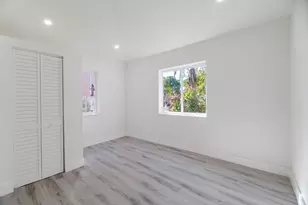 113 SE 8th Ave, Boynton Beach, FL 33435 - Photo 9