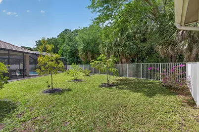 8642 Plum Cay, Royal Palm Beach, FL 33411 - Photo 75