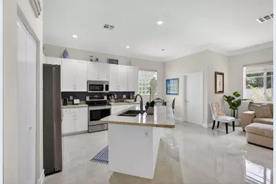 8642 Plum Cay, Royal Palm Beach, FL 33411 - Photo 21