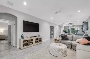 8203 Bellafiore Way, Boynton Beach, FL 33472 - Photo 9