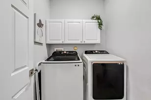 8203 Bellafiore Way, Boynton Beach, FL 33472 - Photo 33