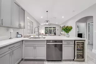 8203 Bellafiore Way, Boynton Beach, FL 33472 - Photo 15