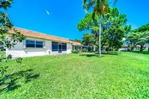 435 SW Natura Ave, Deerfield Beach, FL 33441 - Photo 15