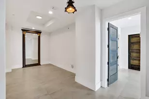 17301 Biscayne Blvd, North Miami Beach, FL 33160 - Photo 37