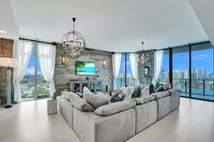 17301 Biscayne Blvd, North Miami Beach, FL 33160 - Photo 11