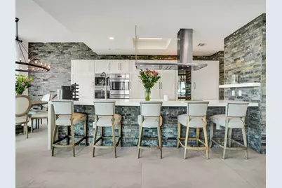 17301 Biscayne Boulevard, North Miami Beach, FL 33160 - Photo 15