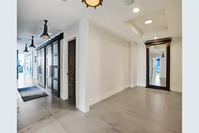 17301 Biscayne Boulevard, North Miami Beach, FL 33160 - Photo 5