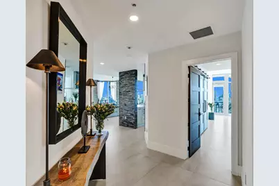 17301 Biscayne Boulevard, North Miami Beach, FL 33160 - Photo 3