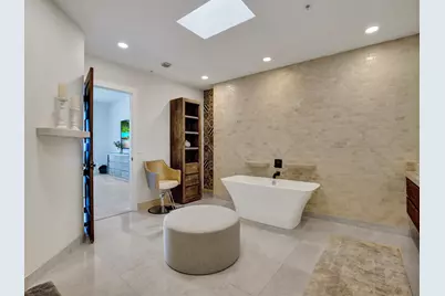 17301 Biscayne Boulevard, North Miami Beach, FL 33160 - Photo 47