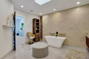 17301 Biscayne Blvd, North Miami Beach, FL 33160 - Photo 47