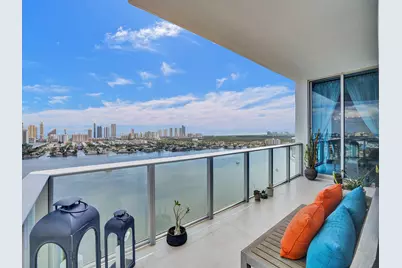 17301 Biscayne Boulevard, North Miami Beach, FL 33160 - Photo 55