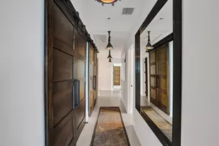 17301 Biscayne Blvd, North Miami Beach, FL 33160 - Photo 31