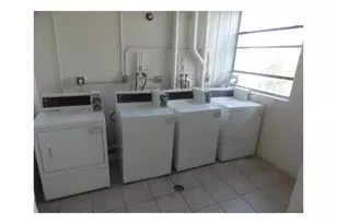 2401 Riverside Dr, Coral Springs, FL 33065 - Photo 13