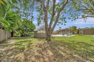 831 NW 39th St, Oakland Park, FL 33309 - Photo 31