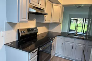 1921 SW 15th St, Deerfield Beach, FL 33442 - Photo 9