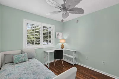 236 Village Boulevard, Tequesta, FL 33469 - Photo 17