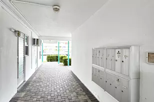 2841 NE 32nd St, Fort Lauderdale, FL 33306 - Photo 3