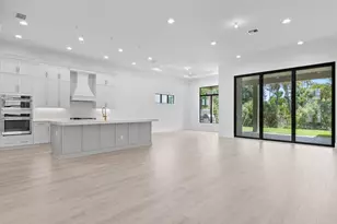 13294 Artisan Cir, Palm Beach Gardens, FL 33418 - Photo 5