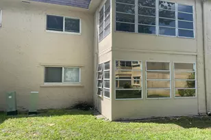 770 Lori Dr, Palm Springs, FL 33461 - Photo 3