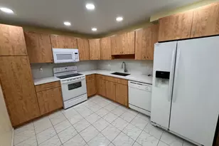 901 Cypress Terrace, Pompano Beach, FL 33069 - Photo 5