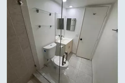 901 Cypress Terrace #103, Pompano Beach, FL 33069 - Photo 21